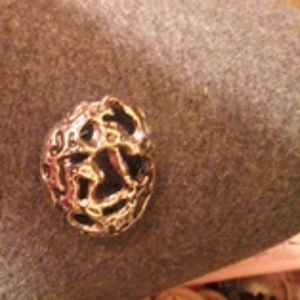 Antique Lieba scarf clip